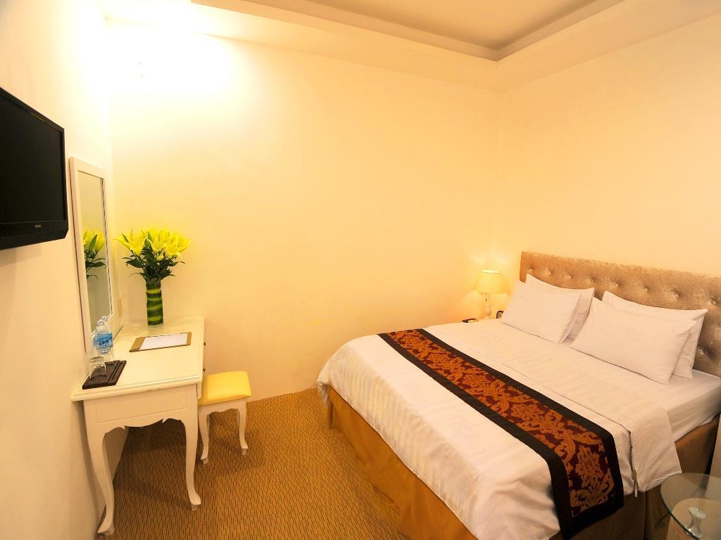 A25 Hotel - 274 De Tham Ho Chi Minh-staden Exteriör bild
